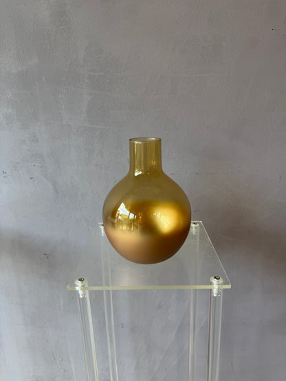 Florero mediano dorado 18 cm